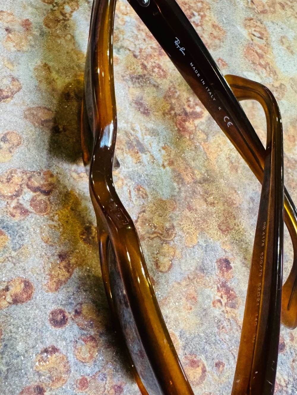 Ray-Ban Italy Tortoiseshell Sunglasses - Picture 5 of 5